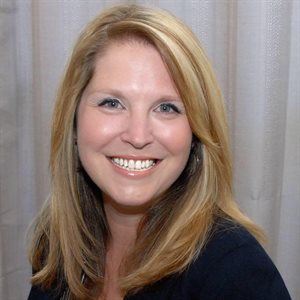Laura J. Konecsni